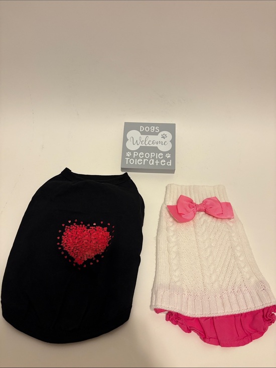 Other - Chic Pet Set: Black Heart Shirt & Cream Cable Dress with Pink Bow, Sign included